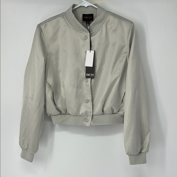 Truth by republic NWT women’s bomber jacket large - Picture 1 of 9